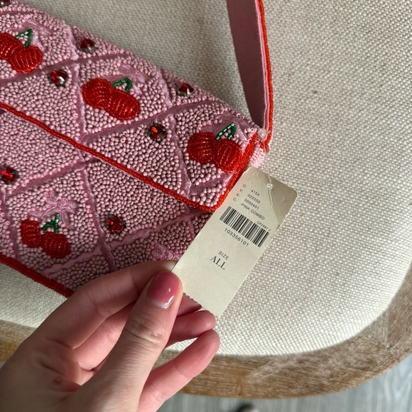 Anthropologie the Fiona beaded bag cherry - Picture 4 of 5